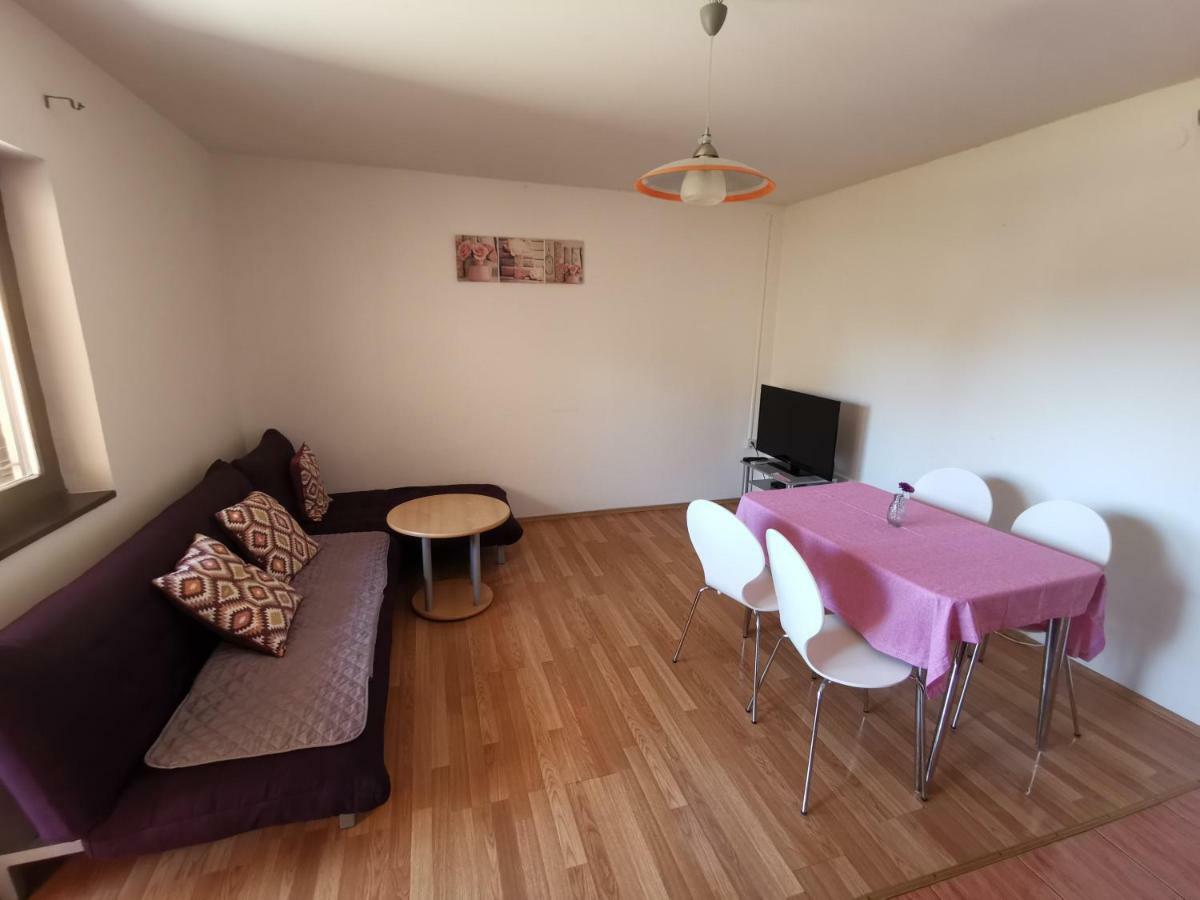 Apartmani Koin Medulin Cameră foto